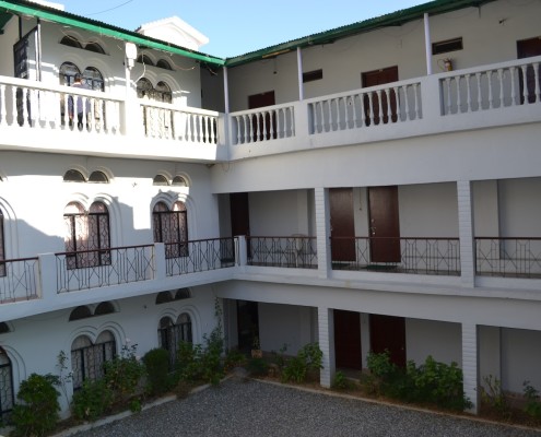 Jeetu inn