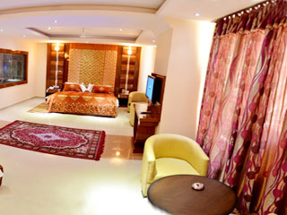 Hotel Raj Mandir