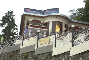 Monarch Hotel 