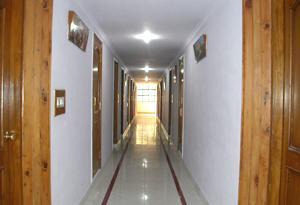 Monarch Hotel 