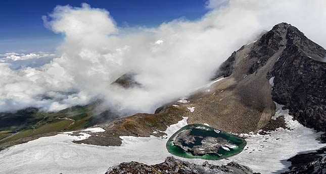 Roopkund Trek