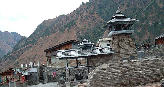 Lakhamandal Trek