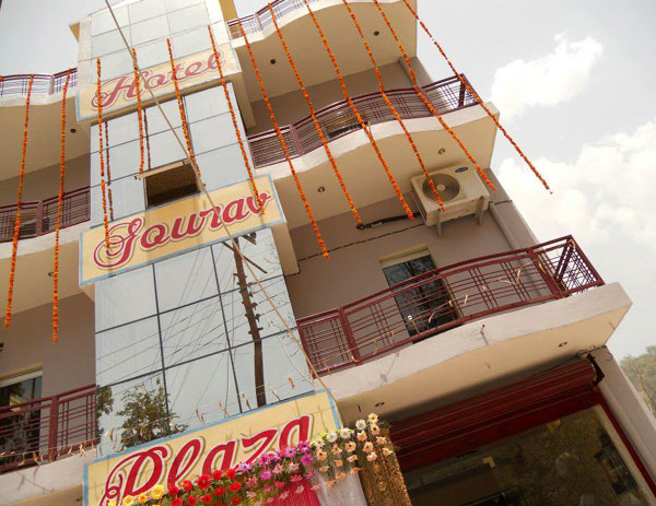 Hotel Gaurav Plaza