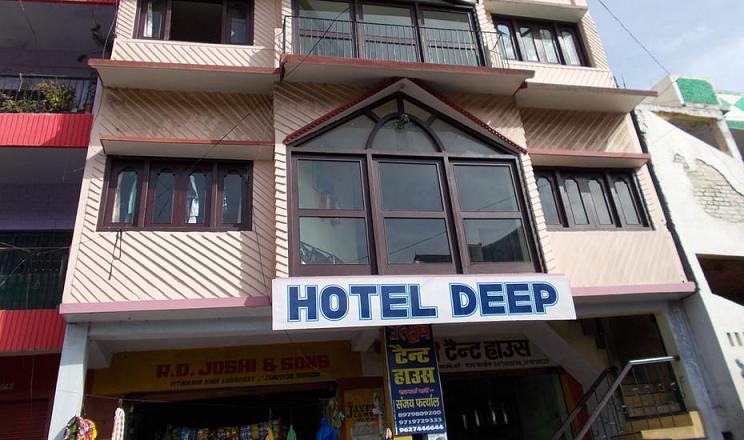 Hotel Deep