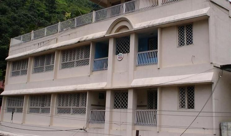 Hotel Yash