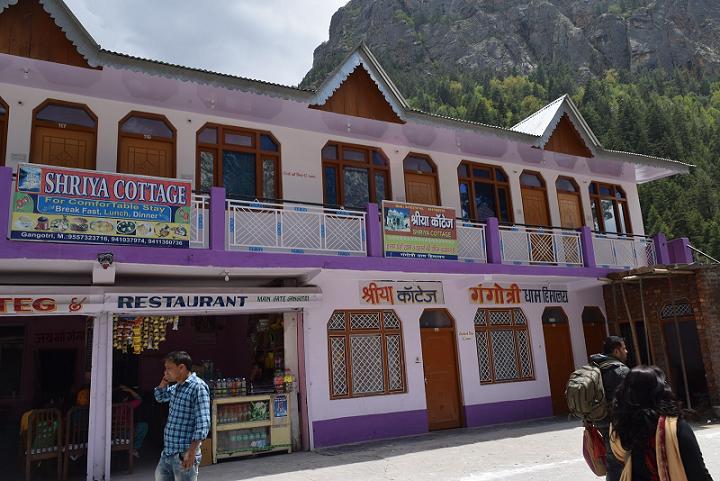 Shriya Cottage