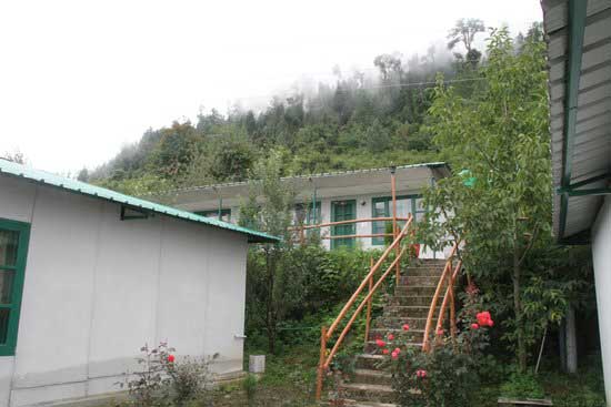 Himalayan High Lodges & Camps